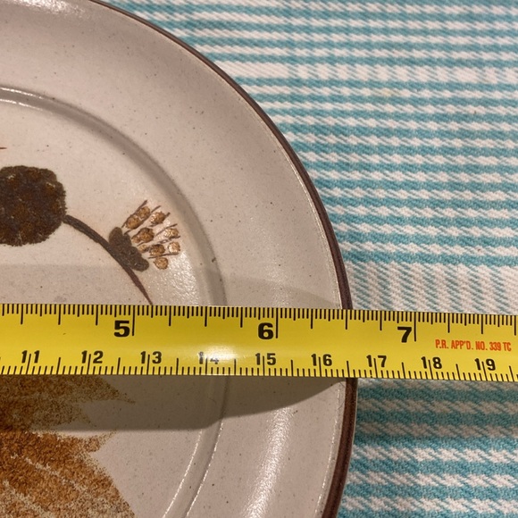 Denby Pottery - Cotswold Pattern - Bread & Butter Plate (1) - Picture 4 of 7